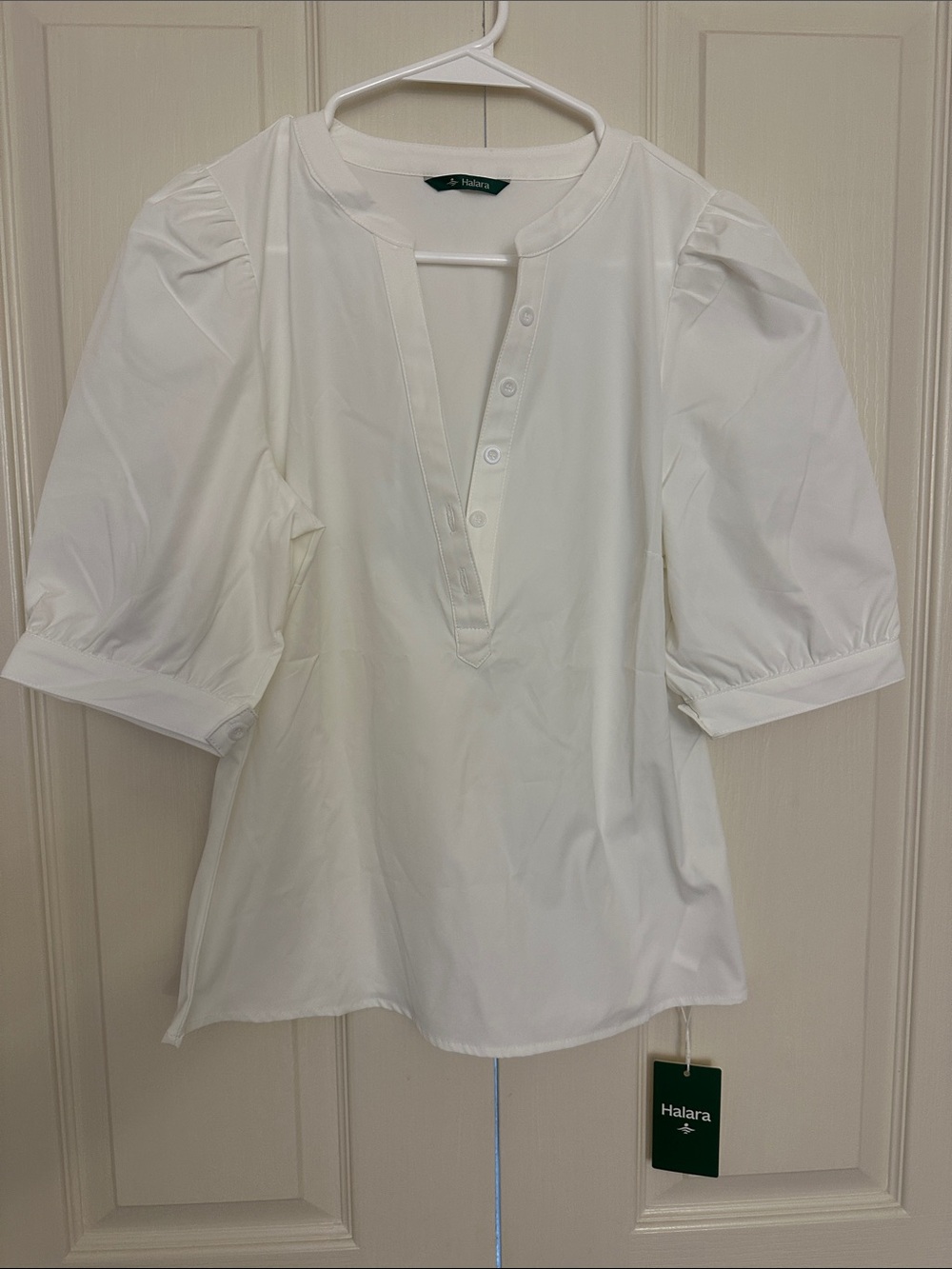 HALARA White Puff Sleeve Casual Blouse